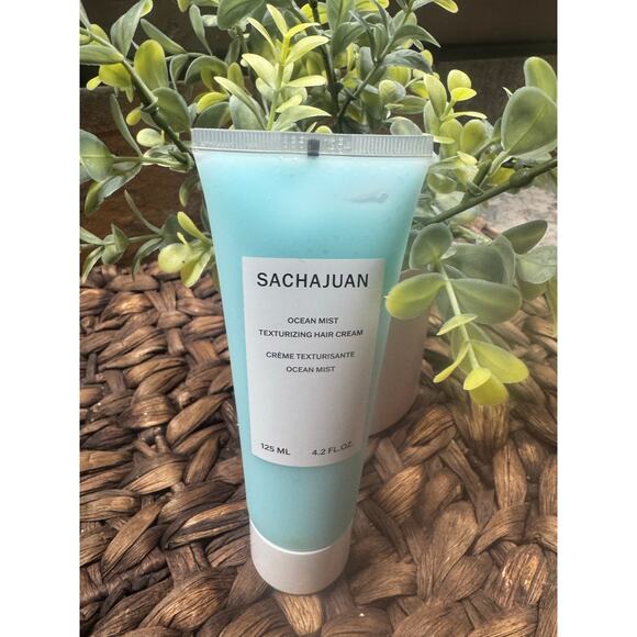 Sachajuan Ocean Mist Texturing Hair Cream 4.2 oz Retails
$38.00 - Picture 3 of 3